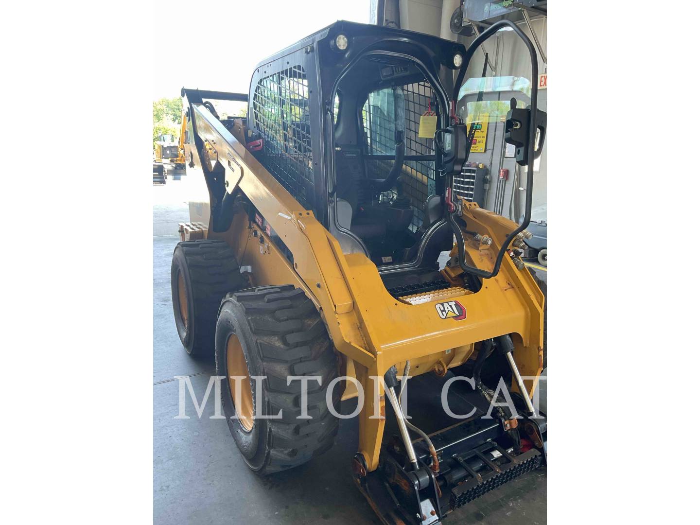 Cat 272D3 XHP, Skid Steer Loader, 409 hours, S/N: TY600343, 2024 - Image 2