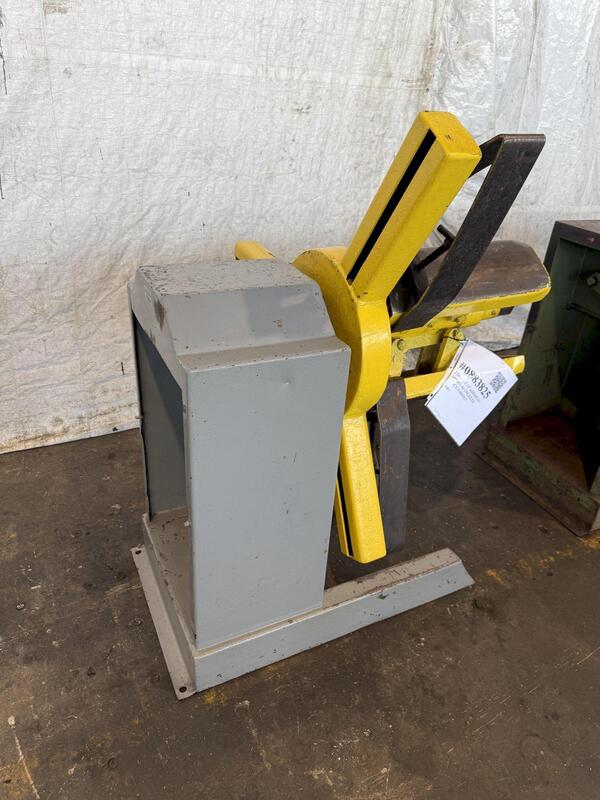 2500 lb. American #60, uncoiler, 18" width (3 available) - Image 3
