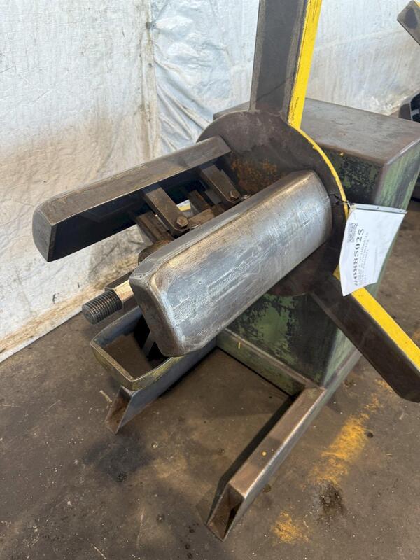 2500 lb. American #60, uncoiler, 18" width (3 available) - Image 4
