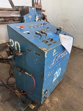 6000 lb. Littell #60-12, double end hydraulic uncoiler, 12" width, 60" outside dimensions, 16"-20" ID, 1974 - Image 4