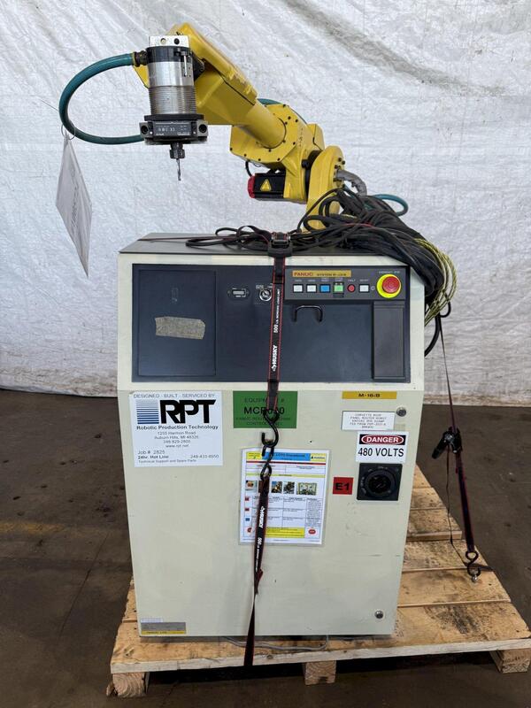 Fanuc, M-6iB/20, 6-axis robot, R-J3iB controller - Image 2