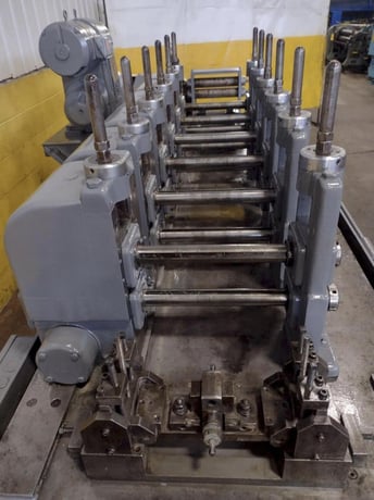 6 Stand, Yoder #M1-1/2, roll former, 12" roll space, 1.5" arbor, 11" horizontal spacing, 4"-7" vertical adj. - Image 6