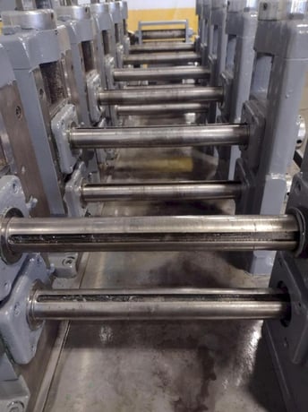 6 Stand, Yoder #M1-1/2, roll former, 12" roll space, 1.5" arbor, 11" horizontal spacing, 4"-7" vertical adj. - Image 7
