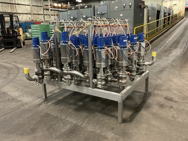 2.5" Alfa-Laval, valve cluster with 42 mixproof CP-3 valves with think top - Image 7