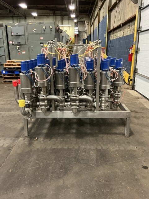 2.5" Alfa-Laval, valve cluster with 42 mixproof CP-3 valves with think top - Image 8