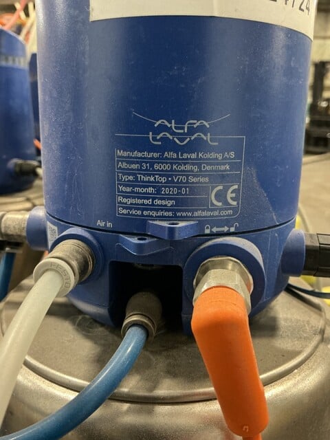 2.5" Alfa-Laval, valve cluster with 42 mixproof CP-3 valves with think top - Image 10