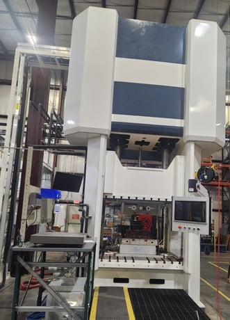 250 Ton, Beckwood #LSP-250-6464, linear servo press, 36" stroke, 24" shut height, 64" x 64" bed, 60" - Image 1