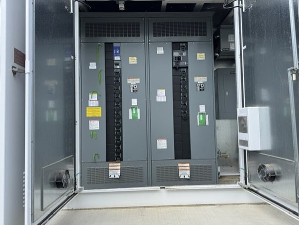2500 Amps, Eaton, Outdoor Unit Substation, 2500 kVA, 13,800 Pri., 600Y/347 Sec., 3PH, 2019 - Image 6