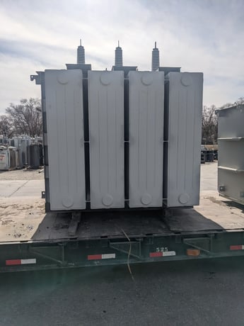2500/2800 KVA 34400 Delta Primary, 2400/4160Y/2400 Secondary, Howard Industries - Image 3