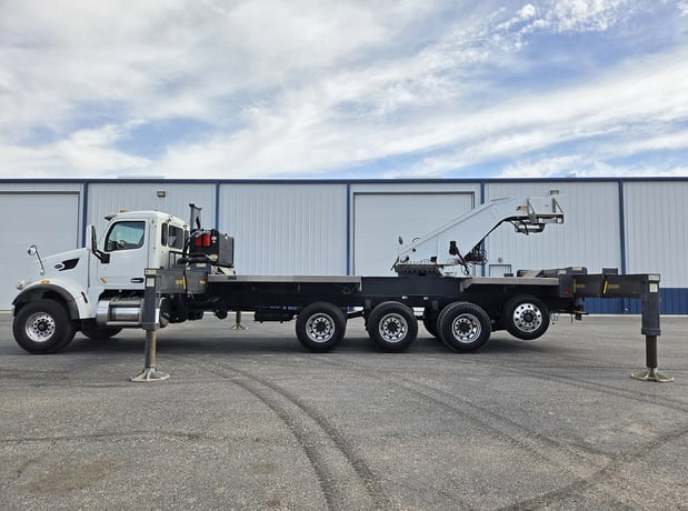 Peterbilt #567, heavy-duty commercial truck, Paccar MX-13 diesel engine, 6 cyl., 8685 mile, 2020 - Image 3