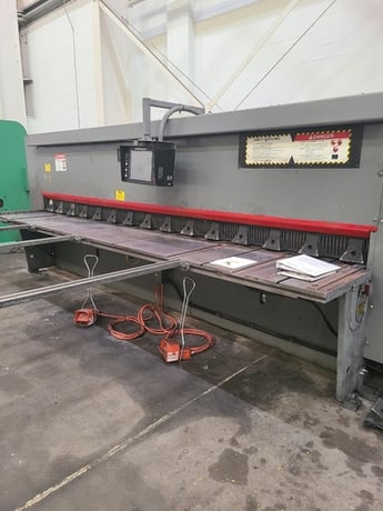 Cincinnati #250HS-14, Hydraulic Shear, 170.75" max. cutting length, 3/8" max. rake, 48" back gauge, 15 HP, 16 - Image 4