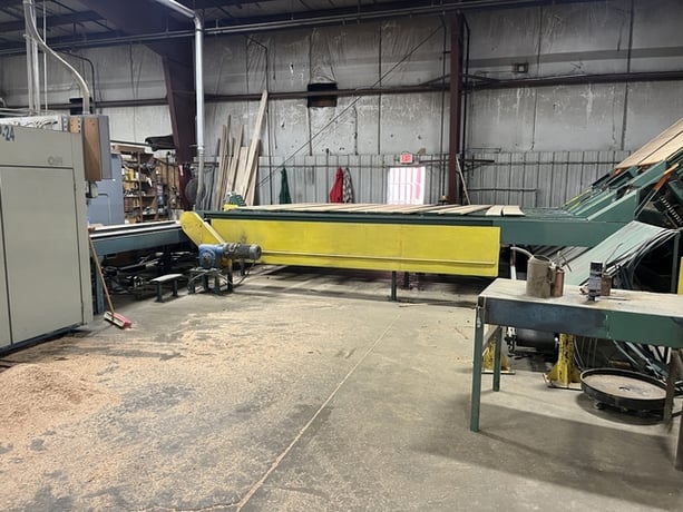 Complete Rough Mill Lumber Processing System, self-centering double-sided planer, Mid-Oregon gang rip saw - Image 4