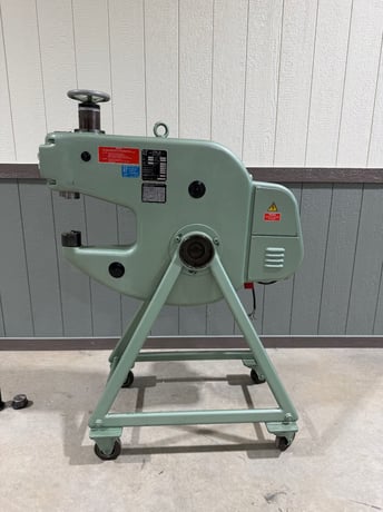 Eckold #KF314, Shrinking & Stretching Machine, Capacity: 14 Gauge Mild Steel, Throat: 13", Strokes/Min: 400 - Image 2