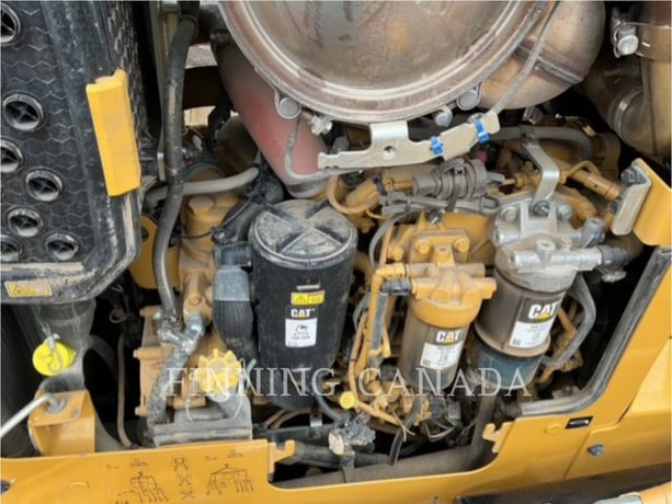 Caterpillar D4-16, 832 hours, S/N: RLT12151, 2025 - Image 7