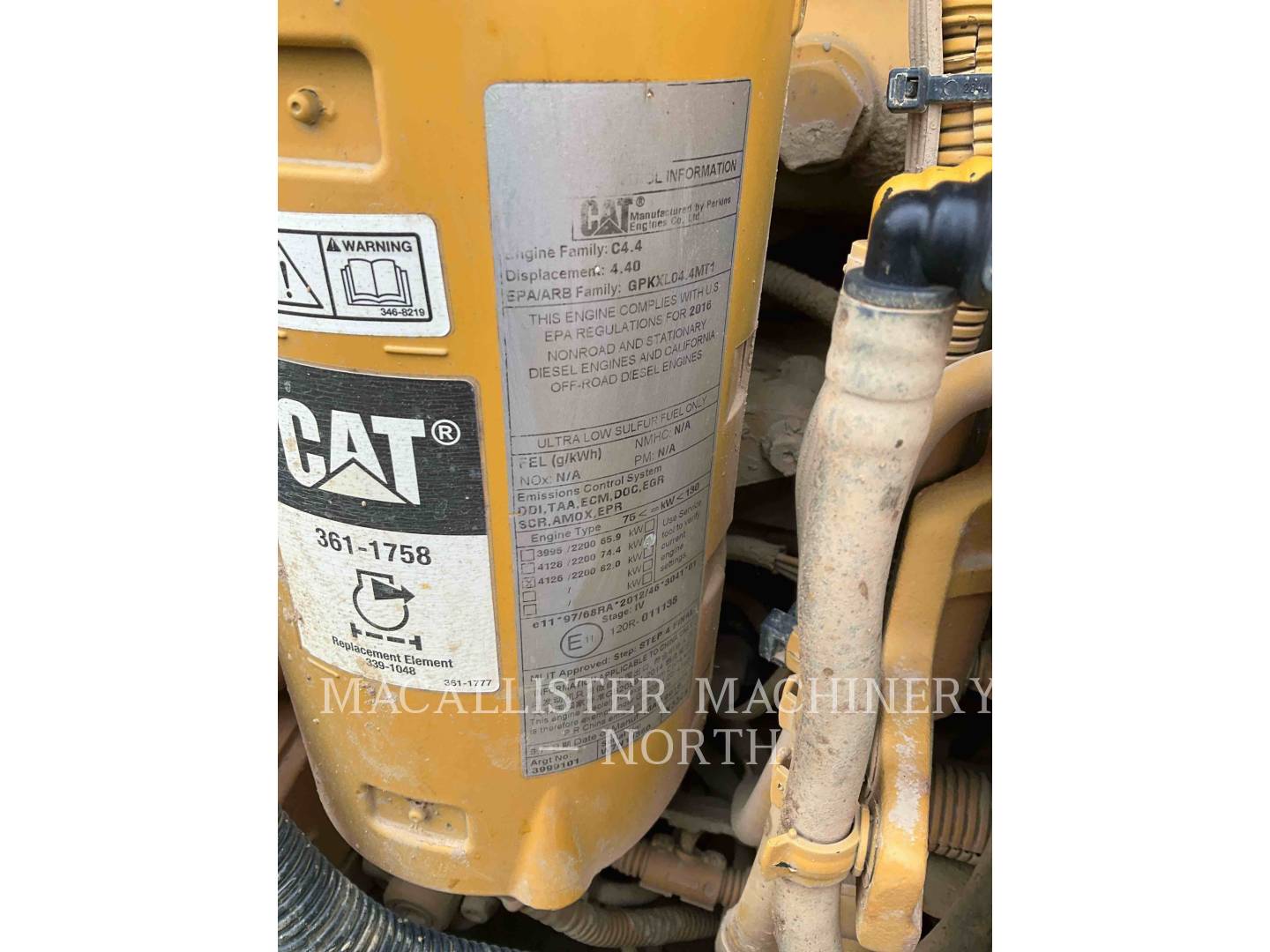 Caterpillar D4K2XL, 9211 hours, S/N: KM202207, 2016 - Image 8