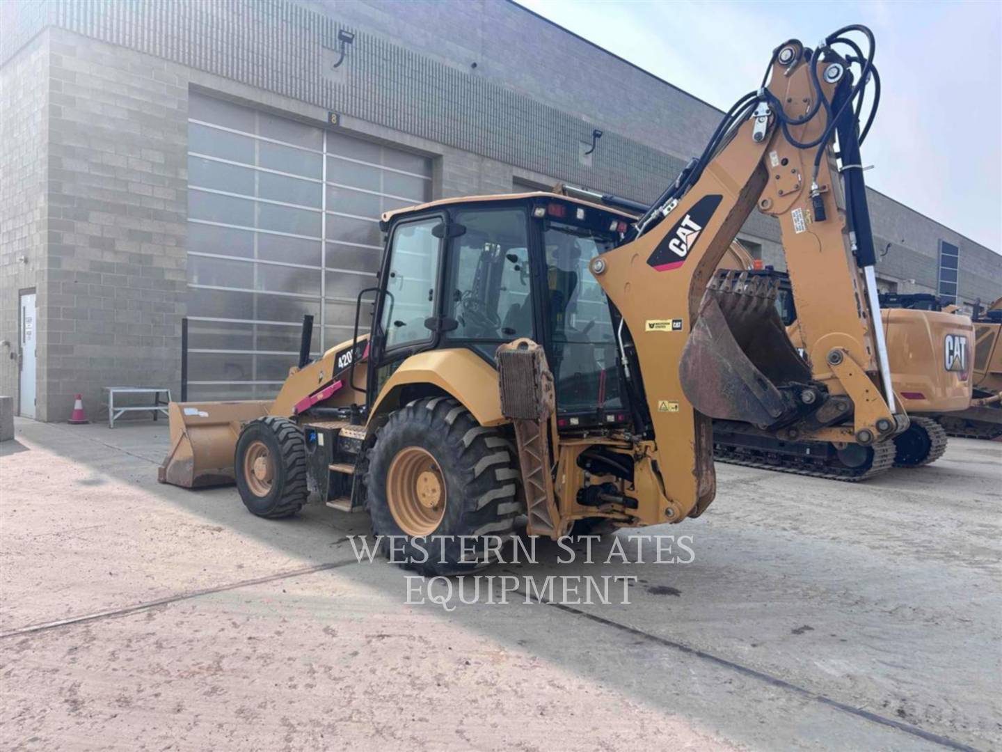 Cat 420F2, Backhoe Loader, 3788 hours, S/N: HWC03227, 2018 - Image 3