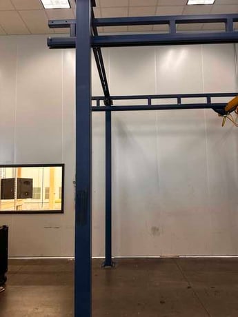 1 Ton, Gorbel, free stand bridge crane, 84" inder hook, pendant hoist Control, 7 FPM, 2011 - Image 7