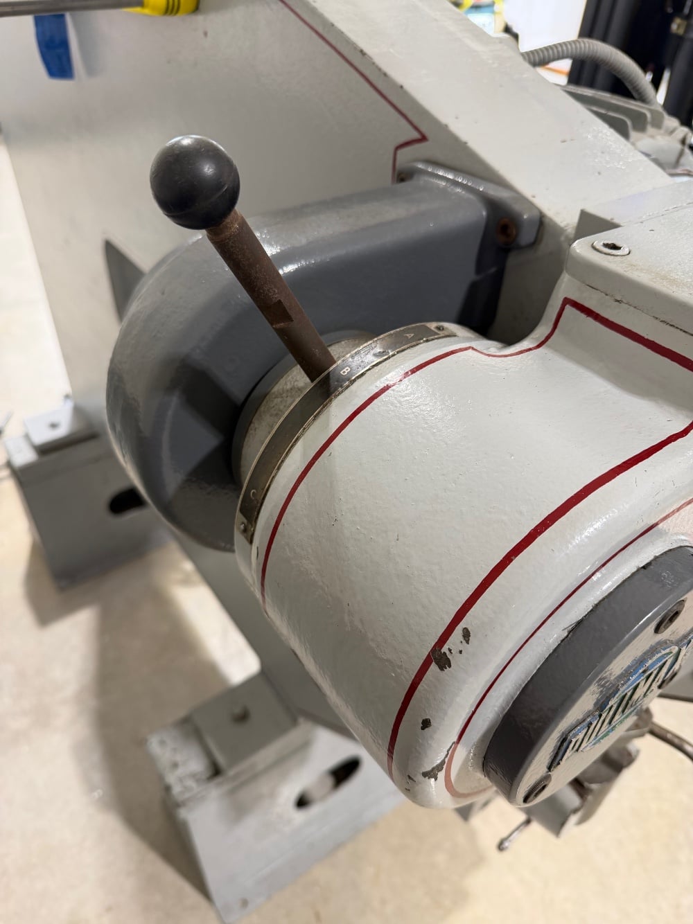 No. P6 Pullmax, Nibbling Machine, Capacity: 1/4", Throat Depth: 42", 500-2000 SPM, 2.2 HP, Machine Complete - Image 9