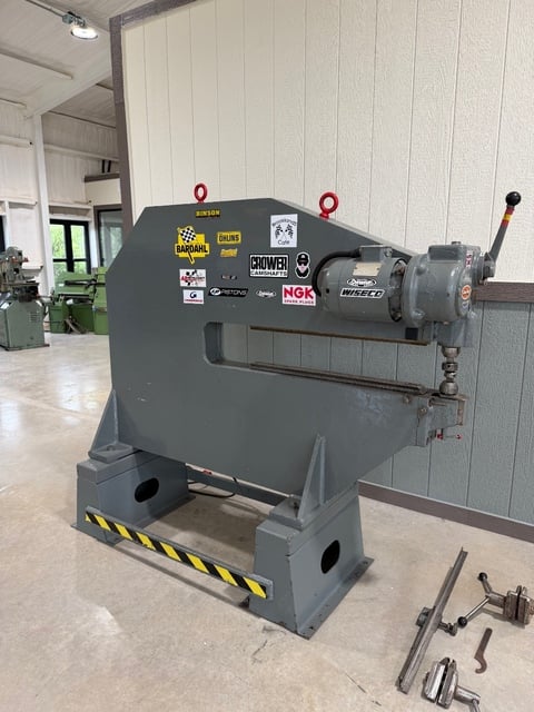 No. P5 Pullmax, nibbling machine, 7/32" capacity, 42" throat, 1100-2200 SPM, 2 HP, tooling & attachments - Image 2