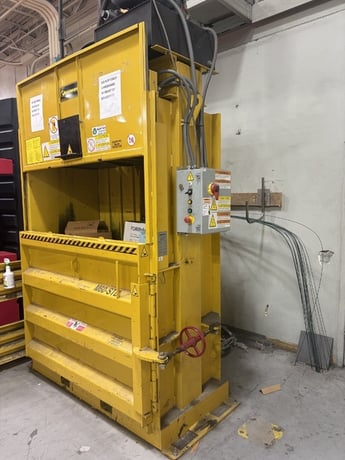 60" x 24" Harmony #M60STD, Vertical Baler for Paper, Plastics, Aluminum, Non-ferrous Metals, 60" X 24" Feed - Image 2
