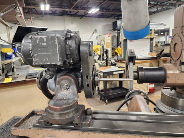 Cincinnati Milacron #No.-2-MT, universal tool & cutter grinder, 10" swing, 27" between tailstocks, tilt - Image 5