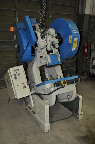 60 Ton, Rousselle #6, OBI press, 3" stroke, 12.5" Shut Height, 3.5" adj., 50 SPM, 30" x17" bed, 11" throat - Image 3