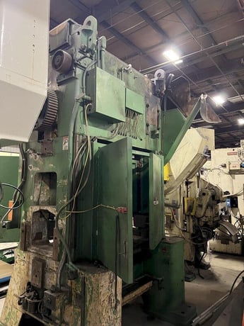 200 Ton, Minster #P2-200-48, straight side double crank press, 1" stroke, 18" Shut Height, 3" adj., 0-500 - Image 4