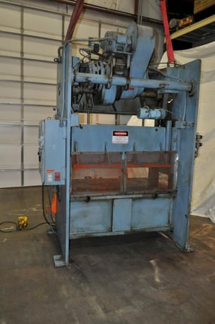 60 Ton, Niagara #PN60, straight side double crank press, 5" stroke, 13" Shut Height, 5" adj., 40 SPM, 60" - Image 5