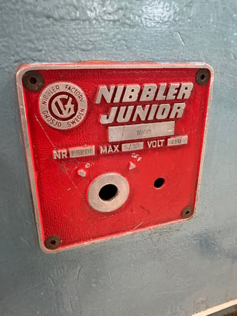 No. 1000 Nibbler Junior, Nibbling Machine, Capacity 1/16", Throat Depth: 42", 1HP (Many Other Nibblers - Image 10
