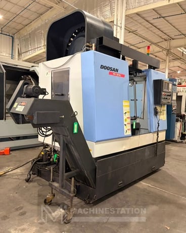 Daewoo Doosan #MV-3016L, CNC vertical machining center, 30 automatic tool changer, 30.2" X, 17.1" Y, 20.1" Z - Image 4