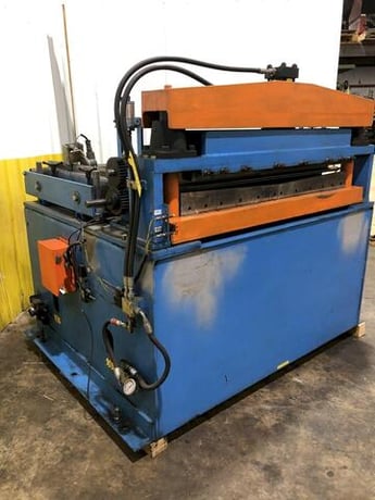 48" ASC, precut front end coil upcut shear & feeder rolls, bow tie blades, 2004 - Image 10