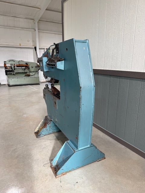 No. P21N Pullmax, Nibbling Machine, Capacity: 7/32", Throat Depth: 42", 2 HP, Machine Complete With An - Image 7