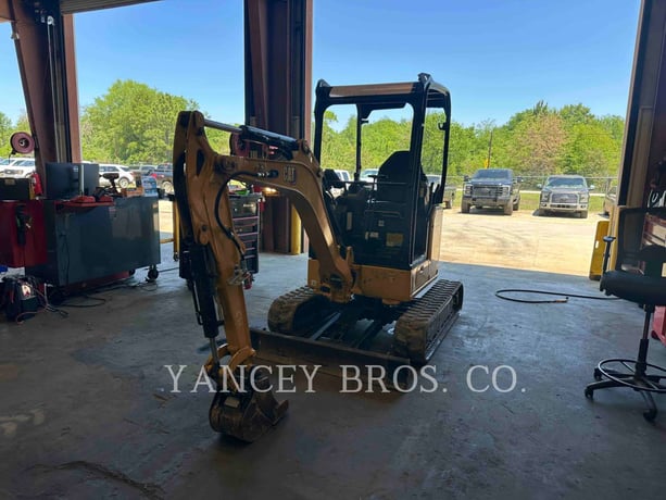 Caterpillar 30205CR, 1198 hours, S/N: RHM03795, 2022 - Image 1