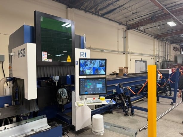 HSG #R2, CNC fiber tube laser cutting system, 6000 watt, 0.47" - 9.45" round tube, 3.3' - 21.3' tube length - Image 2