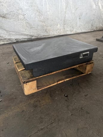 18" x 24" x 4-1/2" Mitchell, granite inspection table, .00006 accuracy, 2021 - Image 3