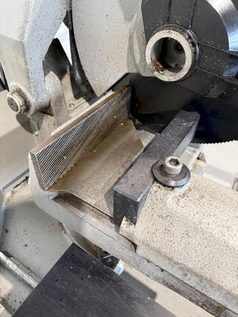 14" Dake #350-S, cold saw, 20-105 RPM, 6-5/8" max. vise opening, 45° /60° miter, 3.5 HP, 220/440 V., 2016 - Image 9