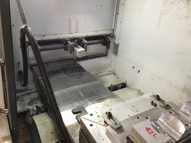 Haas #VF-4, CNC vertical machining center, 50" X, 20" Y, 25" Z, 8100 RPM, CAT-40, 30 HP, 40 automatic tool - Image 4