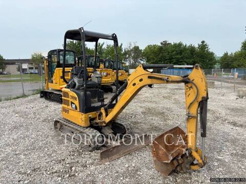 Cat 301.7DCR, Mini Excavator, 819 hours, S/N: LJ801002, 2017 - Image 2