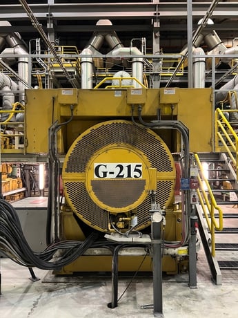 4400 KW Caterpillar #3616, diesel generator set, 5500 kVA, 7968/13800 Volts, 77,025 hours, 2007 - Image 2