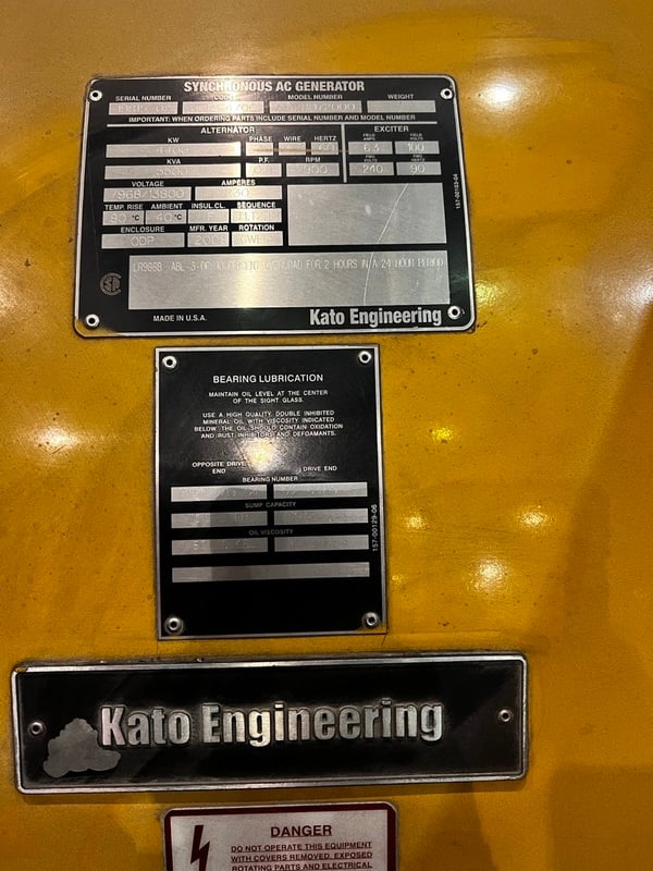 4400 KW Caterpillar #C280-3616, diesel generator set, 5500 kVA, 7968/13800 Volts, 60,731 hours - Image 3