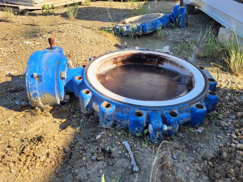 18" Keystone #Fig. 992, Butterfly Valve, resilient seated, wafer style, worm gear operator, 75 PSI. CWP - Image 1