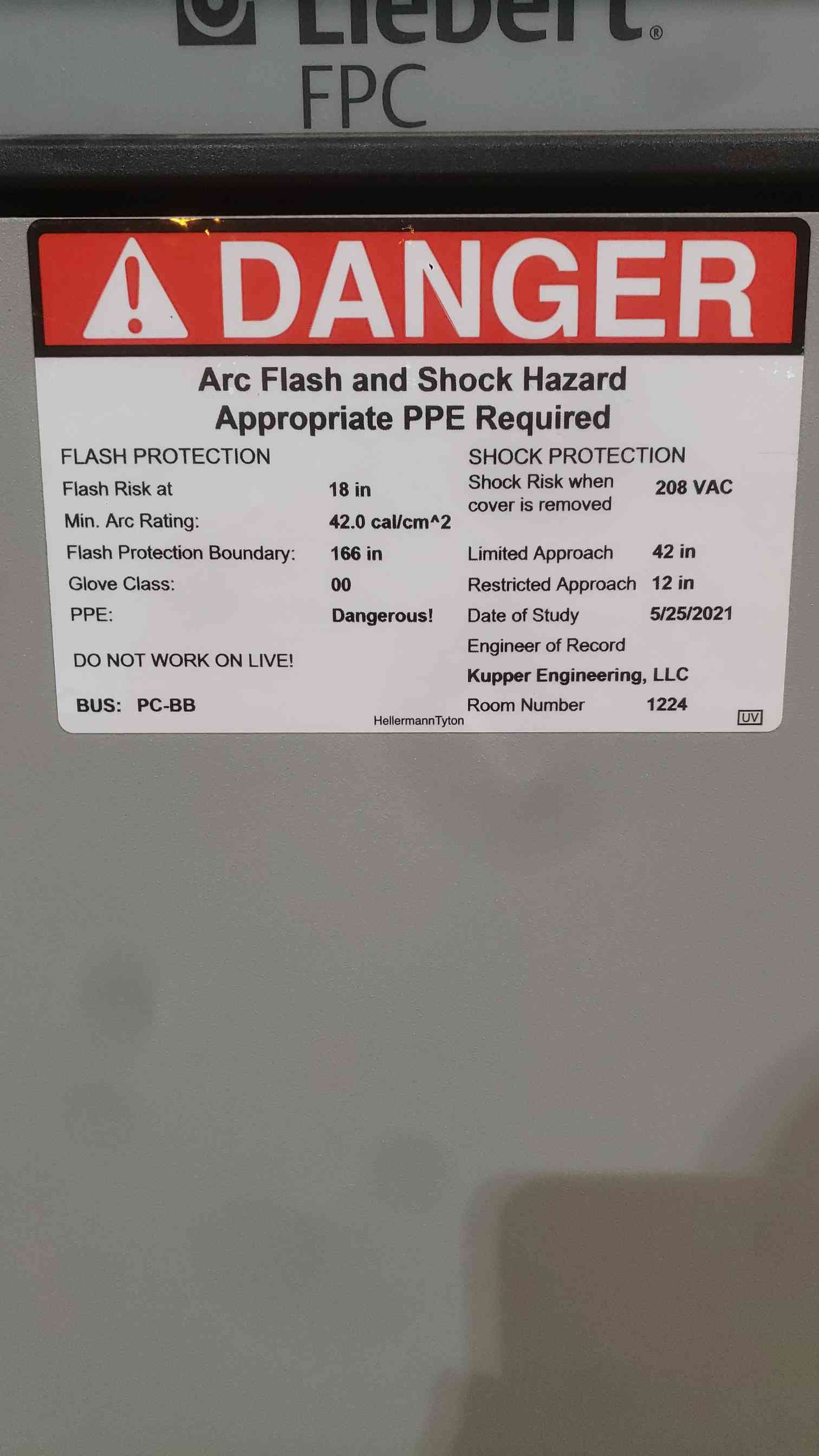 150 KVA Liebert FPC #FPA30C150P, PDU, 480 x 208/120 Volts, w/ Square D Breakers - Image 7