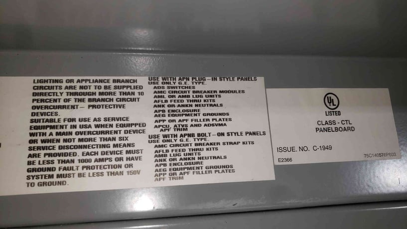 600 Amp, General Electric Spectra APN, Panelboard, 208Y/120 Volts, 3 Phase, w/ 20A & 100A Breakers - Image 10