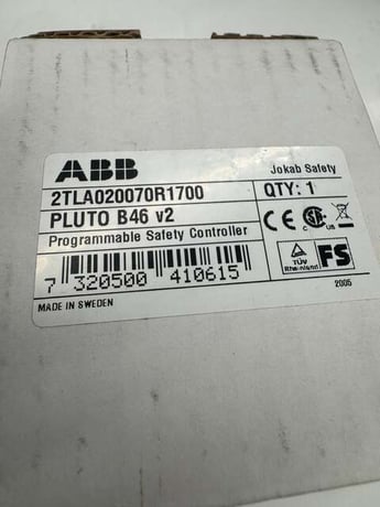 ABB Programmable Safety Controller 2TLA020070R1700 / PLUTO B46 v2 24 VDC - Image 5