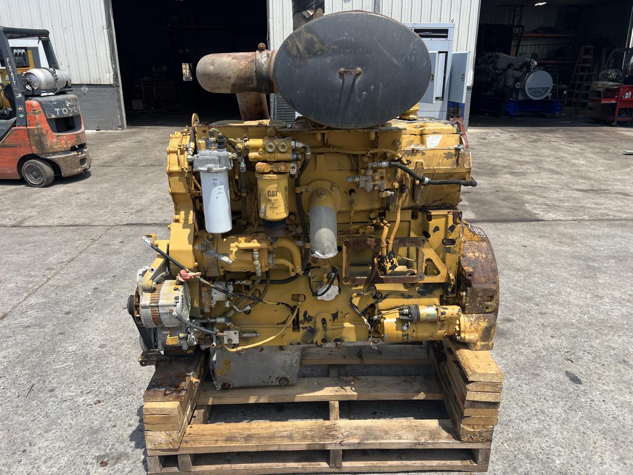 318 HP Caterpillar #C15, Diesel Engine from 740 Head Truck, 2100 RPM, 2005 - Image 1