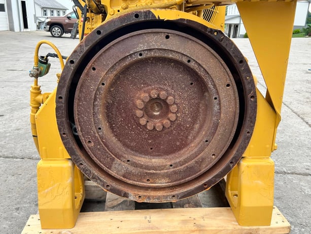 630 HP Caterpillar #C18, Industrial Engine Power Unit w/ Radiator & Controller, 2100 RPM, 3 hours, 2010 - Image 4