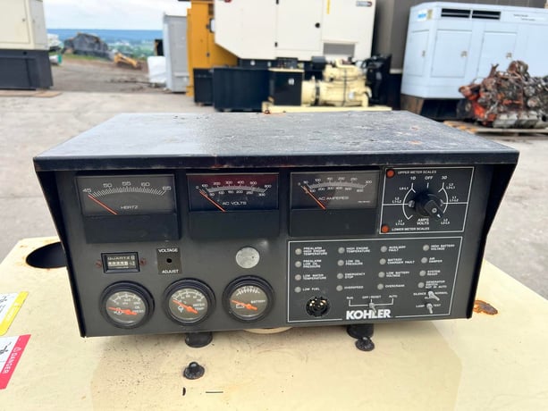 135 KW, 1800 RPM, Kohler #135ROZJ, Generator End, 120/208 Volts, 1PH/3PH, 320 hours, 1998 - Image 3