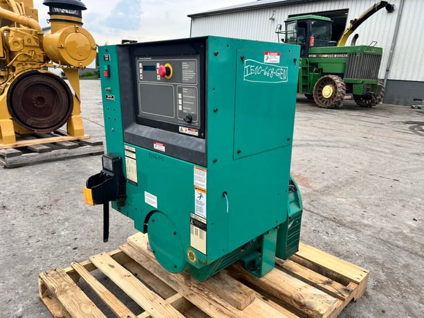 35 KW, 1800 RPM, Cummins/Onan/Newage #35DGBB-5716, Generator End w/ Controller & Breaker, 120/208 Volts, 3PH - Image 7