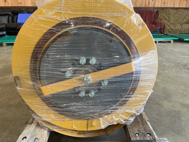 800 KW Caterpillar #LC7224L, Generator End, 480 Volts, 3PH, 2023 - Image 4