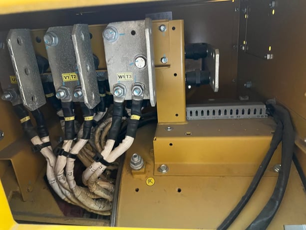 800 KW Caterpillar #LC7224L, Generator End, 480 Volts, 3PH, 2023 - Image 7